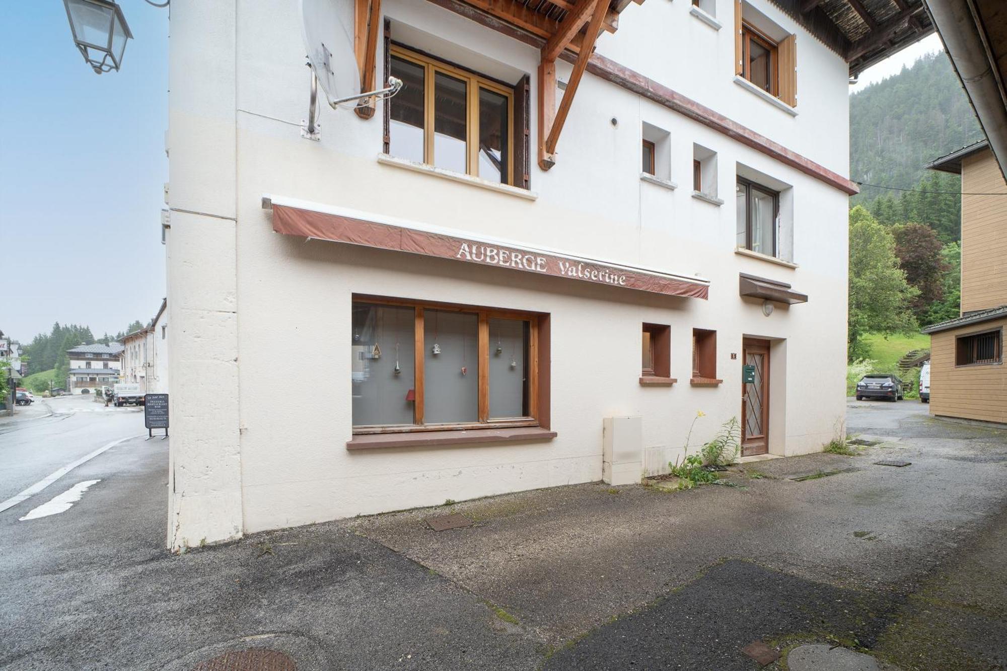La Valserine - Station De Ski Accessible A Pied Mijoux Εξωτερικό φωτογραφία